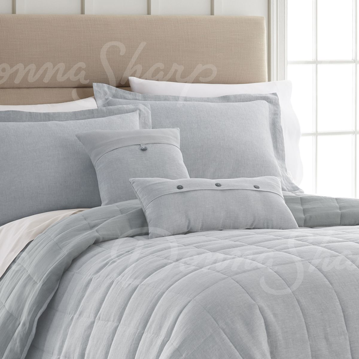 Linen Light Blue Comforter
